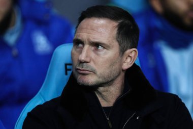 Coventry City 'nin teknik direktörü, Coventry City - Leeds United maçında Coventry Building Society Arena, Coventry, İngiltere, 5 Şubat 2025