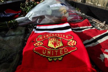 A general view of former Barnsley FC and Manchester United and England international forward Tommy Taylor grave and headstone 67 years after 23 passengers 8 of whom were Manchester United players sadly lost their lives in the Munich Air  clipart