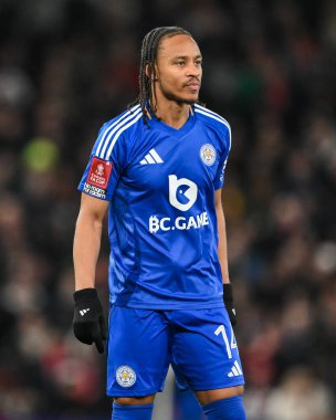 Leicester City 'den Bobby Dekordova-Reid, Birleşik Krallık' ın Old Trafford şehrinde oynanan dördüncü tur Manchester United - Leicester City karşılaşmasında, 7 Şubat 2025