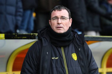 Gary Bowyer, Burton Albion takımının teknik direktörü Burton Albion 'a karşı Pirelli Stadyumu' nda 8 Şubat 2025 tarihinde oynanan 1.