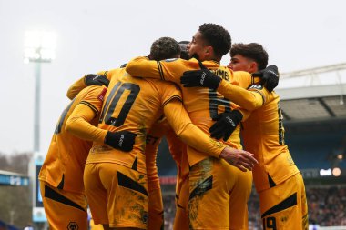 Wolverhampton Wanderers takımından Joo Gomes, 9 Şubat 2025 'te Ewood Park, Blackburn, Birleşik Krallık' ta oynanan dördüncü tur Blackburn Rovers - Wolverhampton Wanderers karşılaşmasında 0-1 kazanma hedefini kutluyor.