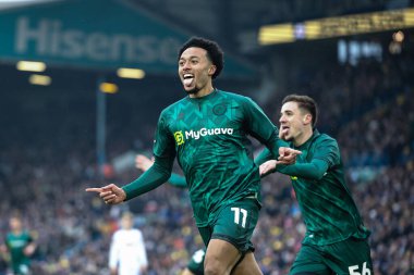 Millwall 'dan Femi Azeez, 8 Şubat 2025' te Birleşik Krallık 'ın Leeds Road kentinde oynanan dördüncü tur Dünya Kupası karşılaşmasında 0-2' lik galibiyetini kutluyor.