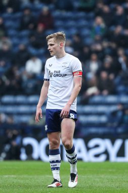 Preston North End 'den Ali McCann, 8 Şubat 2025' te İngiltere 'nin Deepdale kentinde Preston North End ile Wycombe Wanderers arasında oynanan FA Cup karşılaşmasında