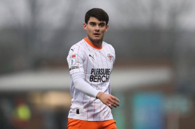 Blackpool 'dan Rob Apter, Sky Bet League 1 karşılaşmasında Burton Albion' a karşı Blackpool Pirelli Stadyumu 'nda, Burton Trent üzerine, 8 Şubat 2025