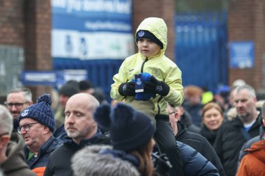 Everton taraftarları, Birleşik Krallık 'ın Liverpool eyaletinin Goodison Park kentinde oynanan dördüncü tur müsabakası sırasında Goodison Park' a geliyor.