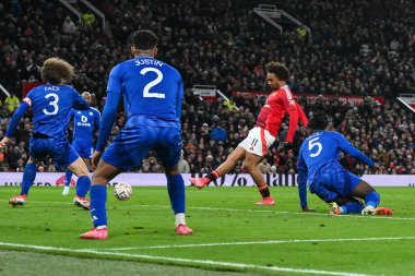 Manchester United takımından Joshua Zirkzee, 7 Şubat 2025 'te Old Trafford, Manchester, İngiltere' de oynanan dördüncü tur karşılaşmasında 1-1 'lik galibiyet elde etti.