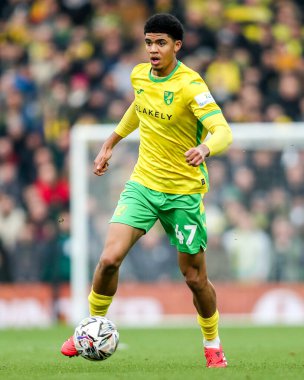 Norwich City 'den Lucien Mahovo, 8 Şubat 2025' te Norwich City - Derby County, Norwich Road, İngiltere 'de oynanan Sky Bet Şampiyonası maçında topla koşuyor.