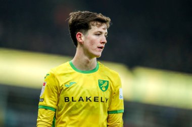 Norwich City 'den Kellen Fisher, 8 Şubat 2025' te Norwich City, Norwich County ile Derby County arasındaki Sky Bet Şampiyonası maçına bakıyor.