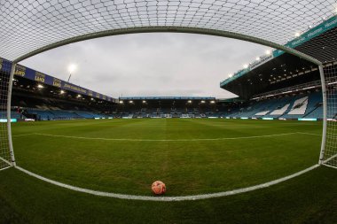 Elland Road, İngiltere 'nin Leeds şehrinde oynanan ve 8 Şubat 2025 tarihinde oynanan, Elland Road, Leeds-Millwall maçında oynanan dördüncü tur karşılaşmasında kaleden Elland Road' a genel bir bakış.