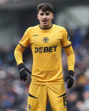 Wolverhampton Wanderers takımından Rodrigo Gomes 9 Şubat 2025 'te Ewood Park, Blackburn, İngiltere' de düzenlenen dördüncü tur Blackburn Rovers - Wolverhampton Wanderers maçında