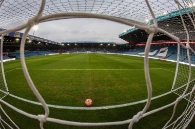Elland Road, İngiltere 'nin Leeds şehrinde oynanan ve 8 Şubat 2025 tarihinde oynanan, Elland Road, Leeds-Millwall maçında oynanan dördüncü tur karşılaşmasında kaleden Elland Road' a genel bir bakış.