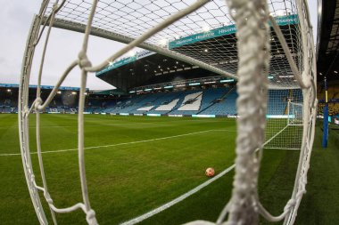 Elland Road, İngiltere 'nin Leeds şehrinde oynanan ve 8 Şubat 2025 tarihinde oynanan, Elland Road, Leeds-Millwall maçında oynanan dördüncü tur karşılaşmasında kaleden Elland Road' a genel bir bakış.
