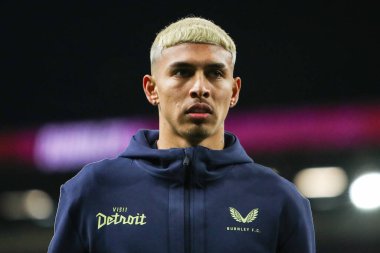 Burnley 'den Jeremy Sarmiento, 12 Şubat 2025' te Burnley 'nin Hull City' ye karşı oynadığı Gökyüzü İddia Şampiyonası maçı öncesinde stadyuma geldi.