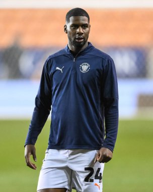 Blackpool 'dan Odeluga Offiah 11 Şubat 2025' te Bloomfield Road, Blackpool 'da oynanan Sky Bet Lig 1 karşılaşması öncesinde oynanan ısınma maçında