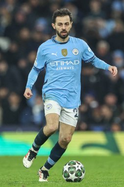 Manchester City 'den Bernardo Silva UEFA Şampiyonlar Ligi eleme turunda Manchester City - Real Madrid maçı sırasında Etihad Stadyumu, Manchester, İngiltere, 11 Şubat 2025