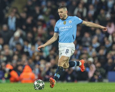 Manchester City 'den Mateo Kovai 11 Şubat 2025 tarihinde Etihad Stadyumu' nda Manchester City - Real Madrid maçında UEFA Şampiyonlar Ligi Knockout Play-off maçında maç yapıyor.
