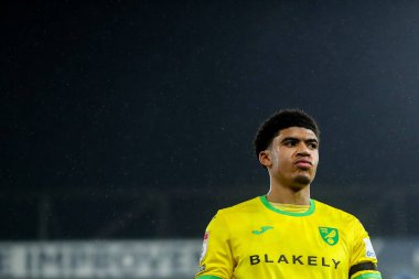 Norwich City 'den Lucien Mahovo, 11 Şubat 2025' te Norwich City, Carrow Road, Norwich 'te Preston North End' e karşı oynanan Sky Bet Şampiyonası maçında tepki gösterdi.