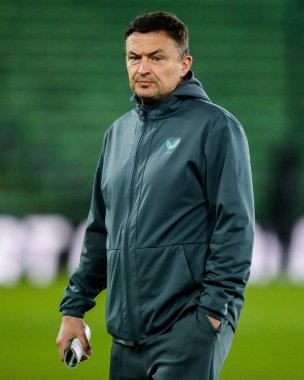 Preston North End 'den Paul Heckingbottom, 11 Şubat 2025' te İngiltere, Carrow Road 'da Norwich City - Preston North End maçından önce Carrow Road' a vardı.