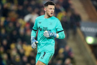Preston North End 'den Freddie Woodman, 11 Şubat 2025' te Norwich City, Norwich North End 'e karşı oynanan Sky Bet Şampiyonası maçında seyrediyor.