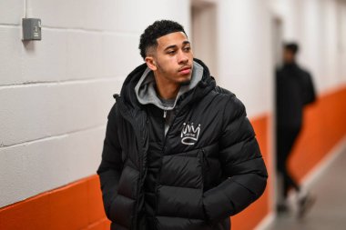 Blackpool 'dan Jordan Lawrence-Gabriel, 11 Şubat 2025' te İngiltere, Blackpool 'daki Bloomfield Road' da oynanan Blackpool-Rotherham United maçından önce geldi.