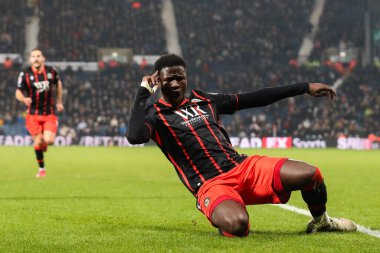 Blackburn Rovers takımından Makhtar Gueye, 12 Şubat 2025 'te İngiltere' de The Hawthorns, West Bromwich, West Bromwich 'de oynanan West Bromwich Albion-Blackburn Rover maçında 0-2' lik galibiyet golünü kutluyor.