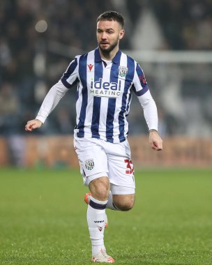 West Bromwich Albion takımından Adam Armstrong, West Bromwich Albion 'a karşı The Hawthorns, West Bromwich, İngiltere' de 12 Şubat 2025 'te oynanan maçta