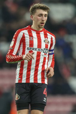 Sunderland 'dan Dan Neil Sky Bet Şampiyonası' nda Sunderland, Luton Town 'a karşı Stadyumu, Sunderland, İngiltere, 12 Şubat 2025