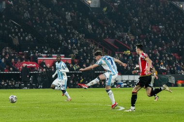 Middlesbrough takımından Hayden Hackney, 12 Şubat 2025 'te İngiltere' nin Bramall Lane kentinde oynanan Sheffield United-Middlesbrough maçında çekim yapıyor.