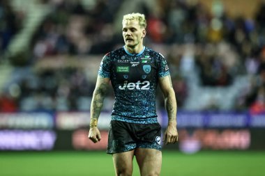 Leigh Leoparları 'ndan Ethan O' neill 1. Betfred Süper Lig karşılaşmasında Wigan Warriors, Leigh Leopards 'a karşı Brick Community Stadyumu, Wigan, İngiltere, 13 Şubat 2025