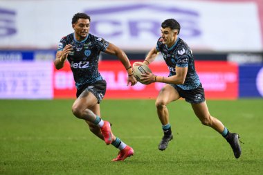 Leoparlar 'dan David Armstrong, 13 Şubat 2025' te İngiltere 'nin Wigan kentindeki The Brick Community Stadyumu' nda oynanan Wigan Warriors - Leigh Leopards maçında ilk raundu kazandı.