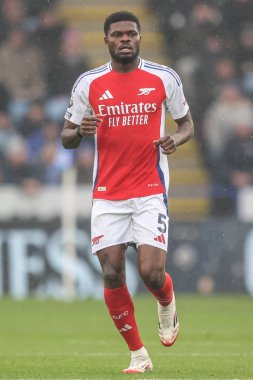 Arsenal 'den Thomas Partey Premier Lig maçı sırasında Leicester City, King Power Stadyumu' nda Arsenal 'e karşı, 15 Şubat 2025