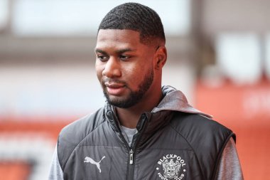 Blackpool 'dan Odel Offiah, 15 Şubat 202' de Bloomfield Road, Blackpool 'da oynanan Blackpool - Mansfield Town maçında sahaya çıktı.