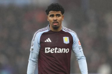 Aston Villa 'dan Ian Maatsen Premier Lig maçında Aston Villa, Ipswich Town' a karşı, Birmingham, Birleşik Krallık Villa Parkı, 15 Şubat 2025