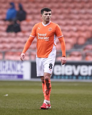 Blackpool takımından Albie Morgan 15 Şubat 2025 'te Bloomfield Road, Blackpool' da oynanan Blackpool-Mansfield maçında