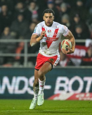 St. Helens 'den Lewis Murphy, 15 Şubat 2025' te St Helens 'in Wicked Stadyumu' nda oynadığı St. Helens - Salford Red Devils maçında ilk raundu kazandı.