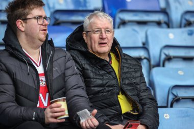 Arsenal taraftarları, 15 Şubat 2025 'te İngiltere' deki King Power Stadyumu 'nda oynanan Premier League maçı sırasında Leicester City ve Arsenal maçına geldiler.