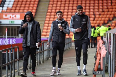 Blackpool 'dan Joshua Onomah Blackpool' dan Jordan Lawrence-Gabriel ve Blackpool 'dan Ashley Fletcher 15 Şubat 2025' te Bloomfield Road, Blackpool 'daki Blackpool-Mansfield Town maçında geldiler.