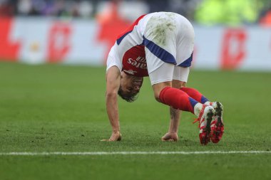 Arsenal 'den Leandro Trossard 15 Şubat 2025' te King Power Stadyumu 'nda Leicester City ile Arsenal arasında oynanan Premier League maçında sakatlandı.