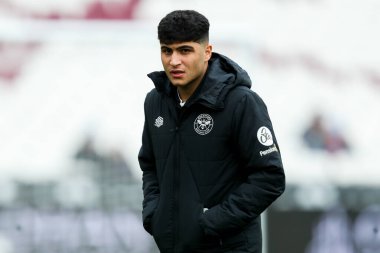 Brentford 'dan Yunus Konak, Premier League maçından önce Londra Stadyumu' na geldi. West Ham United, Brentford 'a karşı, Londra Stadyumu' nda, 15 Şubat 2025
