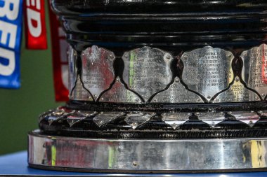 15 Şubat 2025 'te St Helens, St Wicked Stadyumu' nda oynanan Betfred Süper Lig karşılaşması öncesinde oynanan kupa müsabakasının ayrıntıları.