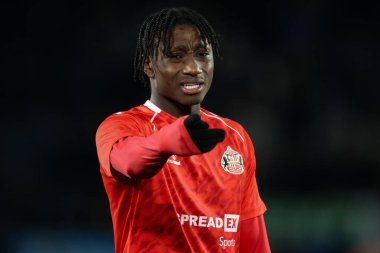Sunderland 'dan Romaine Mundle 17 Şubat 2025' te Leeds Road, Leeds, İngiltere 'de oynanan Sky Bet Şampiyonası karşılaşmasında maç öncesi ısınma maçında Leeds United ve Sunderland' a karşı