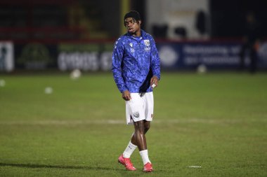 West Bromwich Albion 'dan Akeel Higgins Premier League 2 U21' den Wolverhampton Wanderers 'ın önünde 17 Şubat 2025' te Aggborough Stadyumu, Kidderminster 'da oynanan maç öncesi ısınma maçında U21 - West Bromwich Albion U21' e karşı