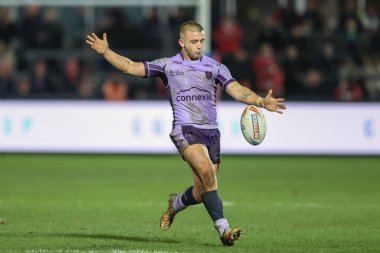 Hull KR 'dan Mikey Lewis, 20 Şubat 2025' te Birleşik Krallık 'ın Wakefield Stadyumu' nda oynanan Betfred Süper Lig 2. tur karşılaşmasında Wakefield Trinity vs Hull KR maçında maç yapıyor.