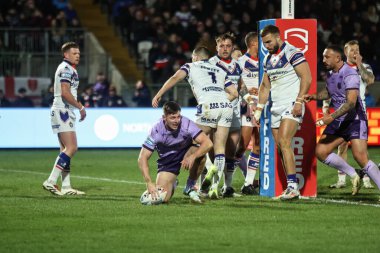 Hull KR 'dan Tom Davies, 20 Şubat 2025' te Birleşik Krallık 'ın Wakefield şehrindeki DIY Kitchens Stadyumu' nda oynanan Betfred Süper Lig 2.