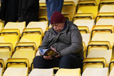 Luton taraftar okuma günü programı Gökyüzü İddia Şampiyonası maçı öncesinde Watford Luton Town 'a karşı Vicarage Road, Watford, Birleşik Krallık, 23 Şubat 2025