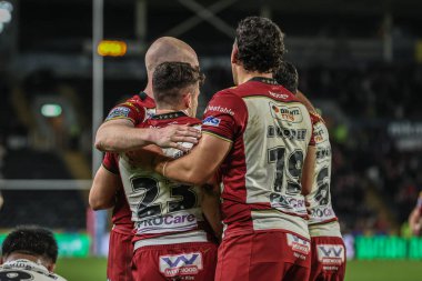 Wigan Warriors 'dan Tom Forber, 21 Şubat 2025' te MKM Stadyumu 'nda oynanan Betfred Süper Lig 2. Raundunda Hull FC vs Wigan Warriors karşılaşmasını kutluyor.