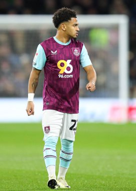 Burnley takımından Marcus Edwards, Burnley ile Sheffield maçında 21 Şubat 2025 'te oynanan Turf Moor, Burnley, İngiltere maçında.