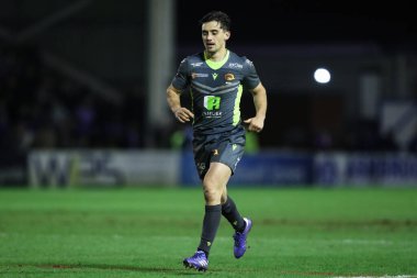 Katalan Ejderhaları 'ndan Arthur Mourgue, 21 Şubat 2025' te İngiltere 'nin Warrington Stadyumu' nda oynanan Betfred Süper Lig Maçı 'nda Warrington Wolves Katalans Dragons' a karşı.