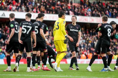 West Ham United, 22 Şubat 2025 tarihinde Birleşik Krallık 'taki Emirates Stadyumu' nda oynanan Premier League maçının ardından kazanılan zaferi kutladı.