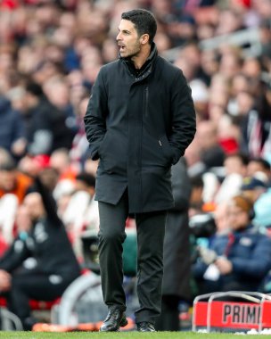 Arsenal 'den Mikel Arteta, 22 Şubat 2025' te Birleşik Krallık 'ın Emirates Stadyumu' nda oynanan Premier League maçında takıma talimat verdi.